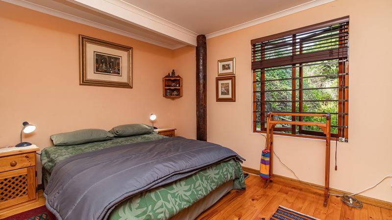 6 Bedroom Property for Sale in Outeniqua Strand Western Cape